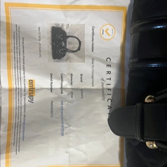 Burberry Black Quilted Shoulder Bag - Picture 4 of 8